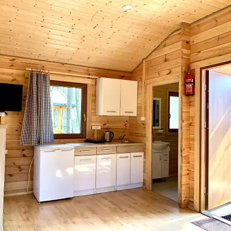 منتجع Osrodek Wypoczynkowy Jeziornik *