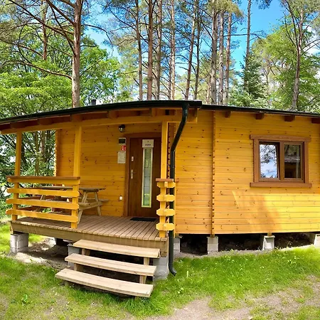 Osrodek Wypoczynkowy Jeziornik منتجع *