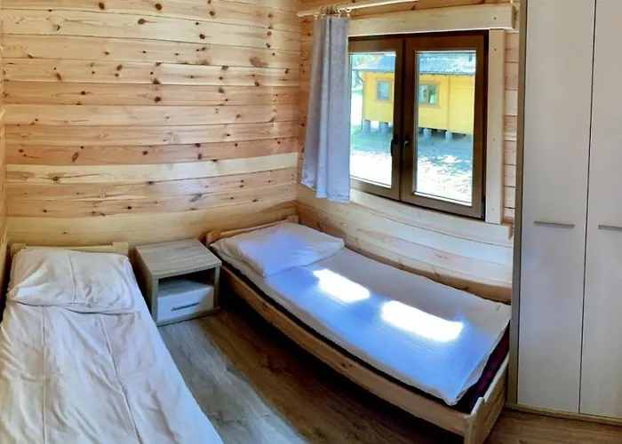 Semesteranläggning (resort) Osrodek Wypoczynkowy Jeziornik Borzechowo