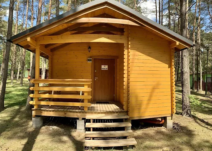 Osrodek Wypoczynkowy Jeziornik Semesteranläggning (resort)