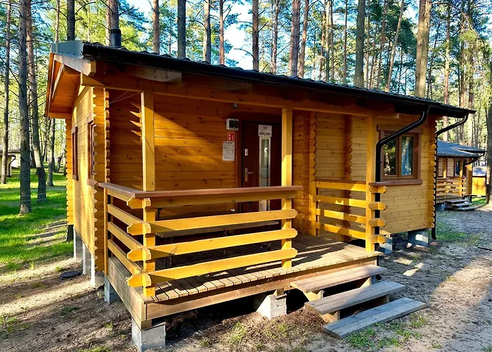 Osrodek Wypoczynkowy Jeziornik Semesteranläggning (resort) Borzechowo