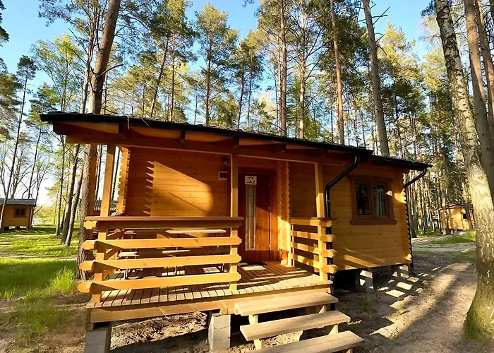 Osrodek Wypoczynkowy Jeziornik Semesteranläggning (resort) Borzechowo