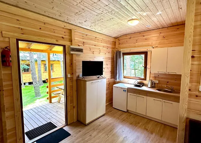 Osrodek Wypoczynkowy Jeziornik Semesteranläggning (resort) Borzechowo